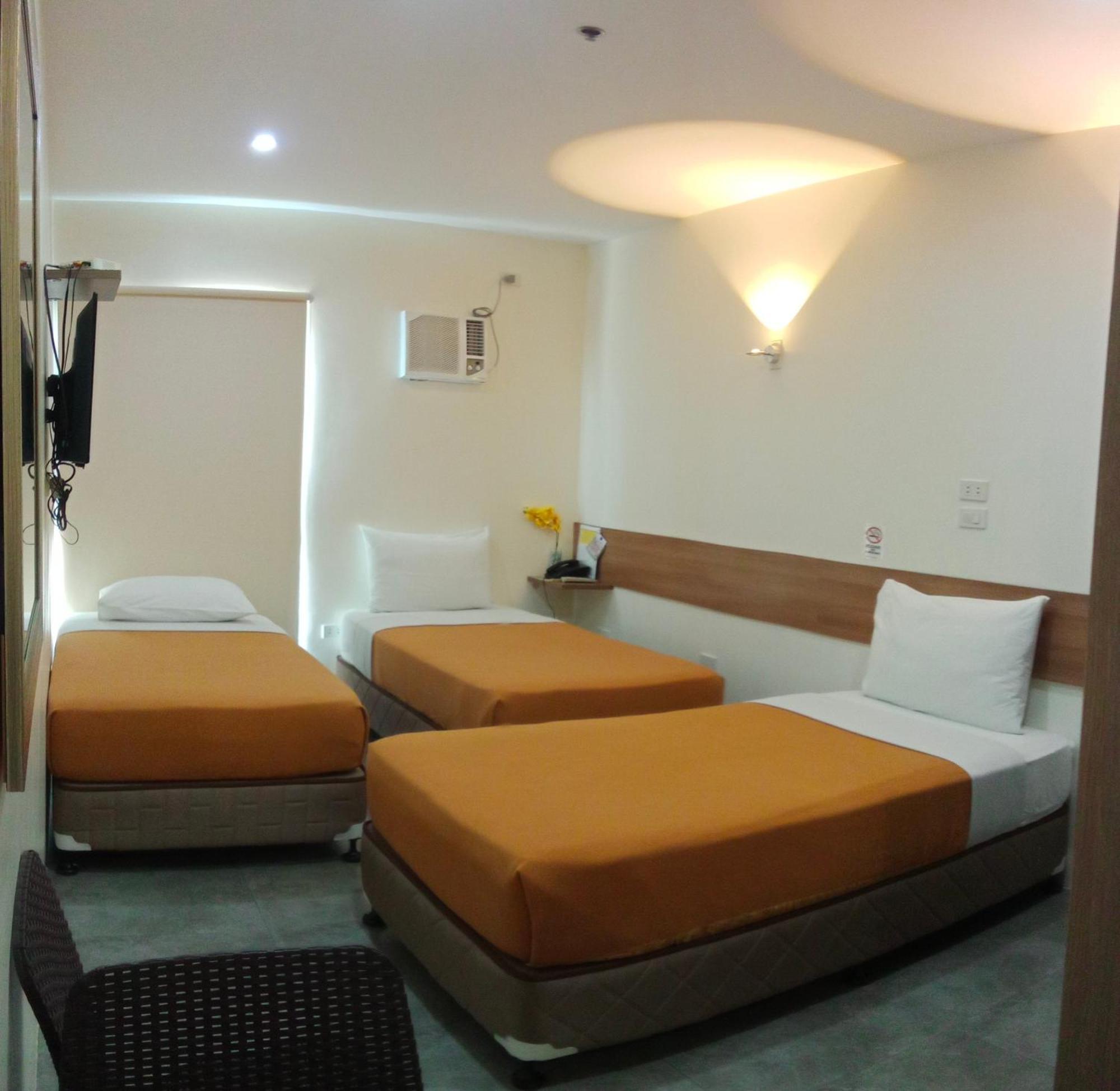 18 Suites Cebu Екстер'єр фото