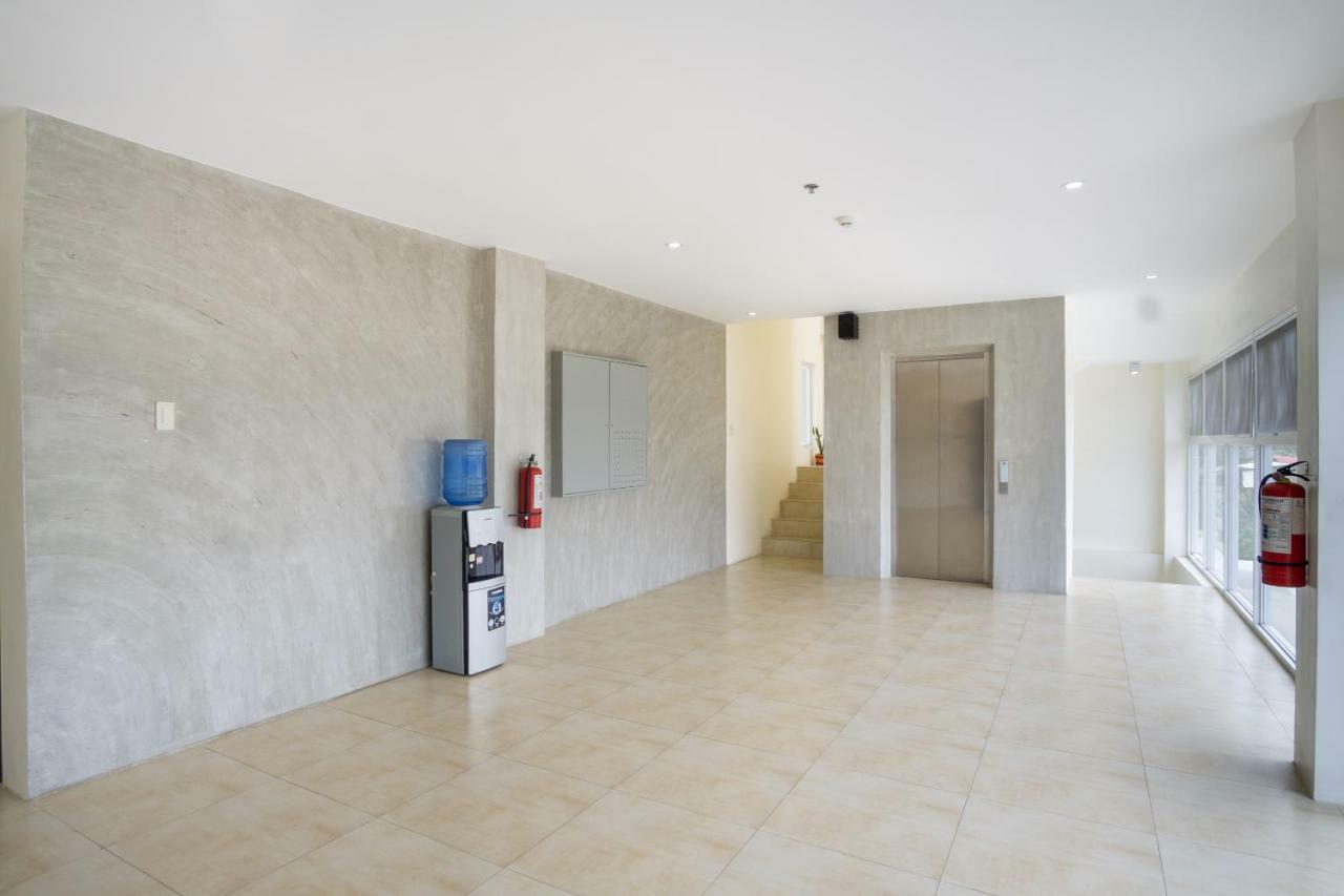 18 Suites Cebu Екстер'єр фото