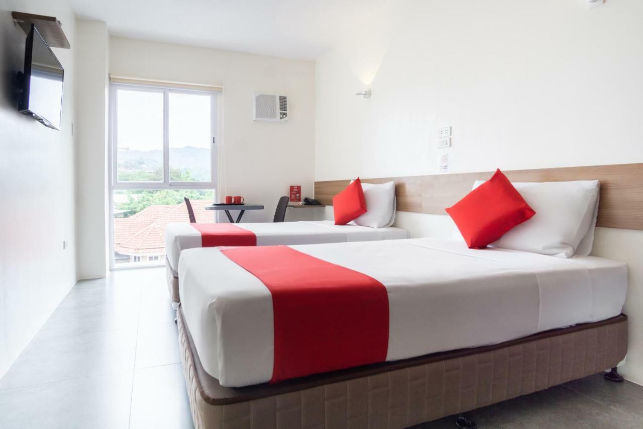 18 Suites Cebu Екстер'єр фото